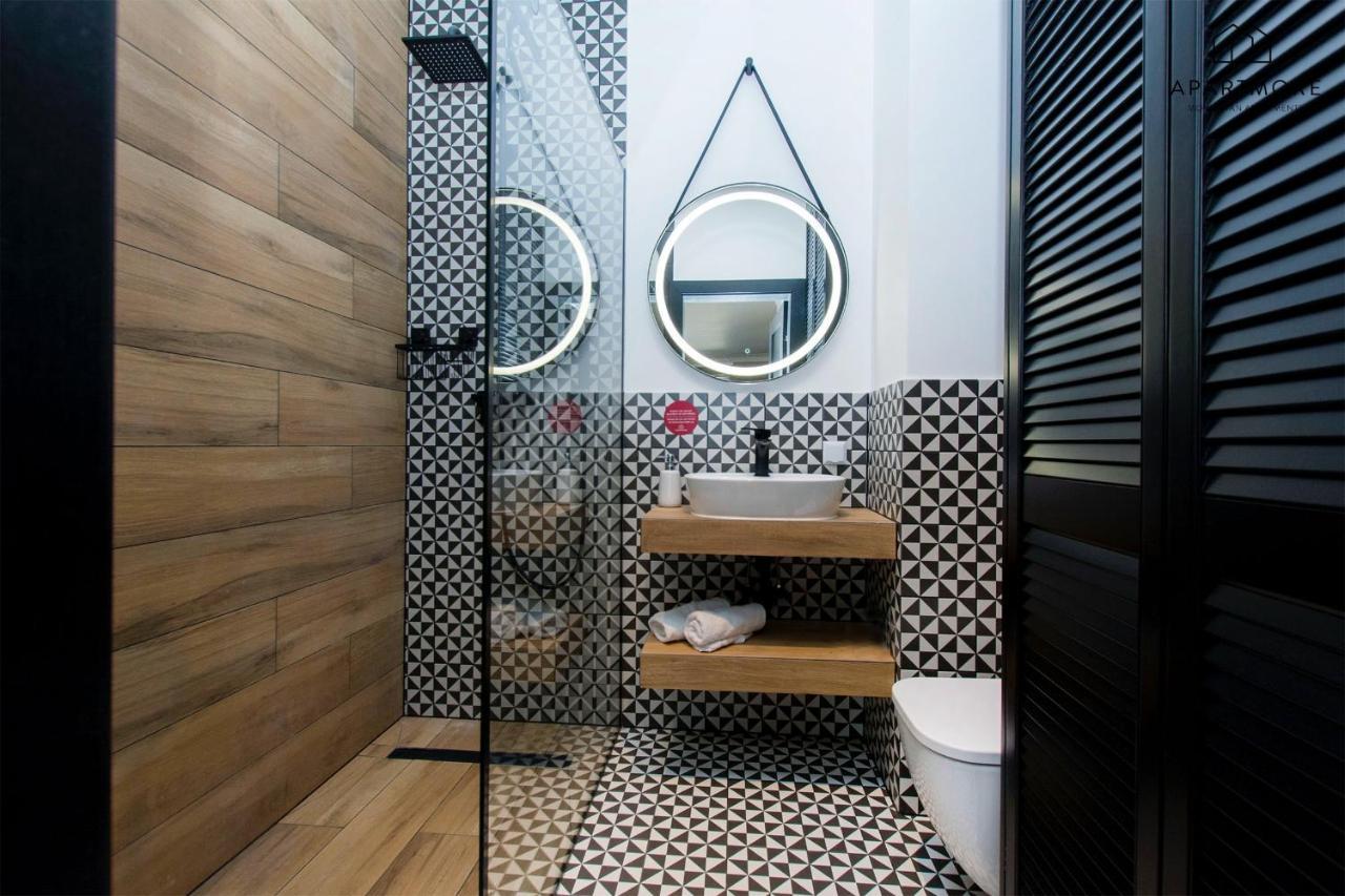 City Center - Walowa I Popieluszki By Apartmore กดัญสก์ ภายนอก รูปภาพ