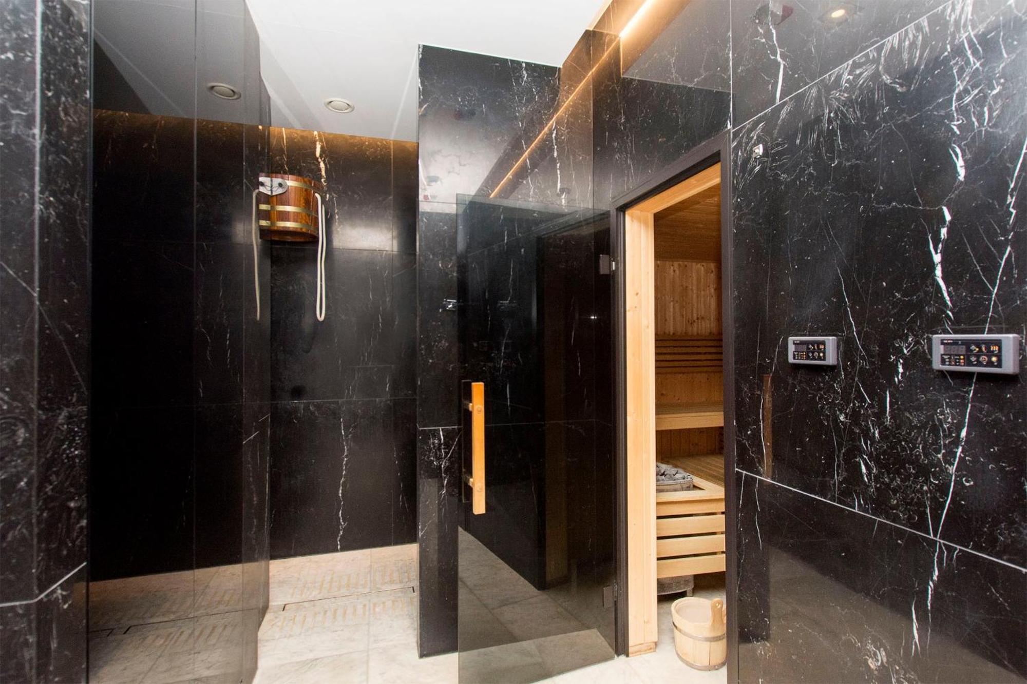 City Center - Walowa I Popieluszki By Apartmore กดัญสก์ ภายนอก รูปภาพ