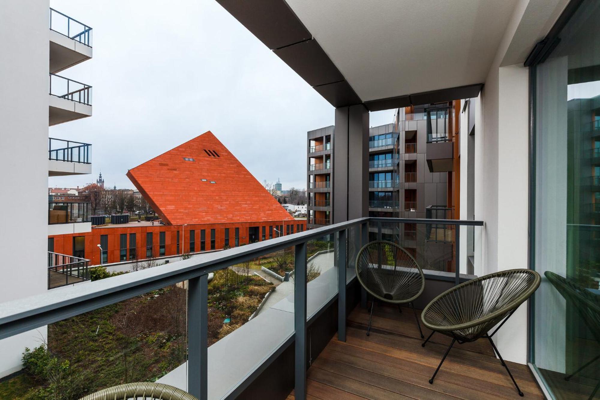 City Center - Walowa I Popieluszki By Apartmore กดัญสก์ ภายนอก รูปภาพ